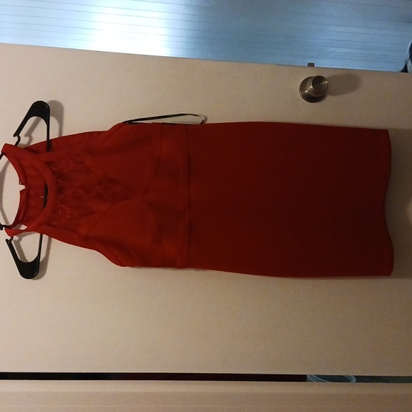 Womans scarlet red guess dress size 8 - Picture 2 of 13